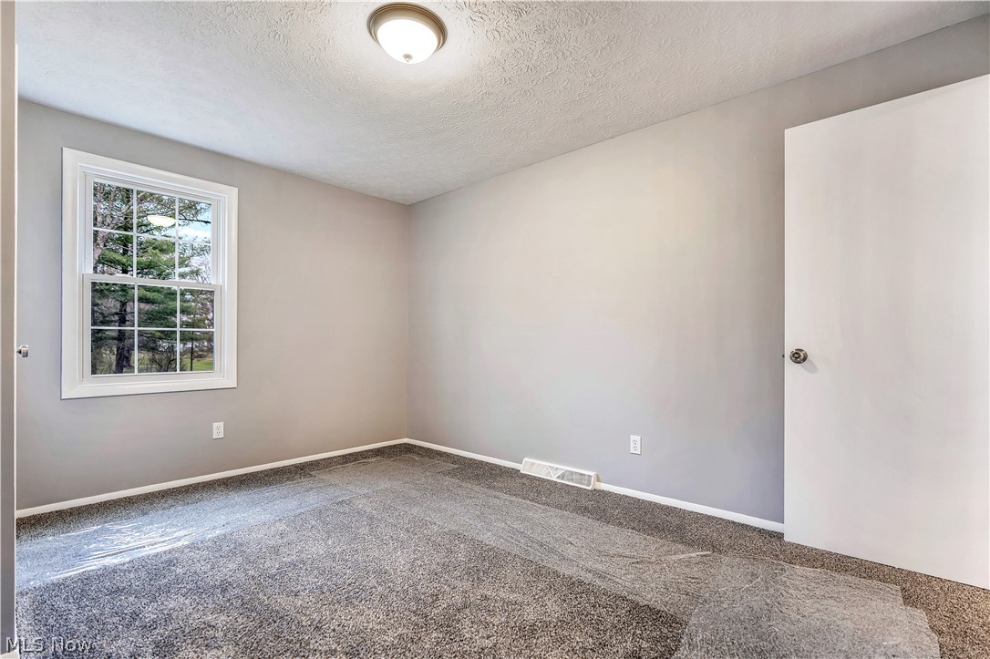 6518 Lorraine Avenue NW Massillon OH 44646