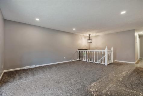 6518 Lorraine Avenue NW Massillon OH 44646