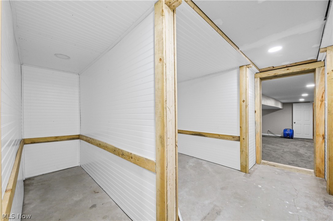5519 N Freedom Street Ravenna OH 44266