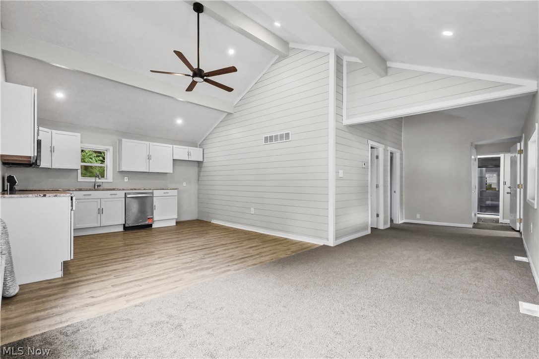 5519 N Freedom Street Ravenna OH 44266