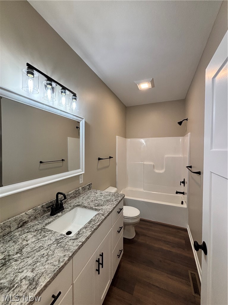 385 Thorn Way Doylestown OH 44230