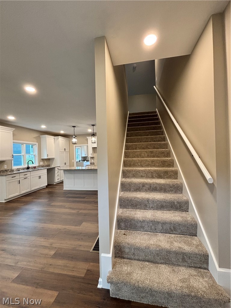 385 Thorn Way Doylestown OH 44230