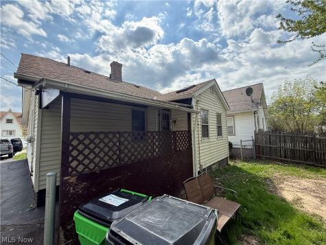 22553 Ivan Avenue Euclid OH 44123