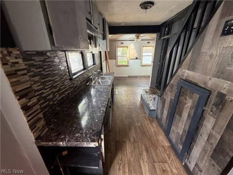 22553 Ivan Avenue Euclid OH 44123