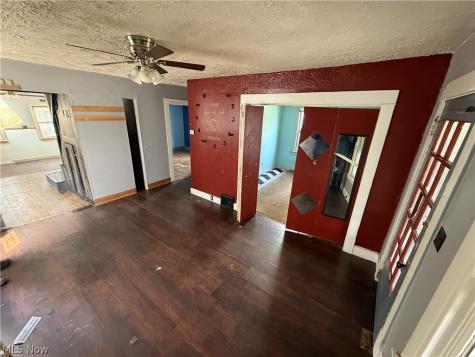22553 Ivan Avenue Euclid OH 44123