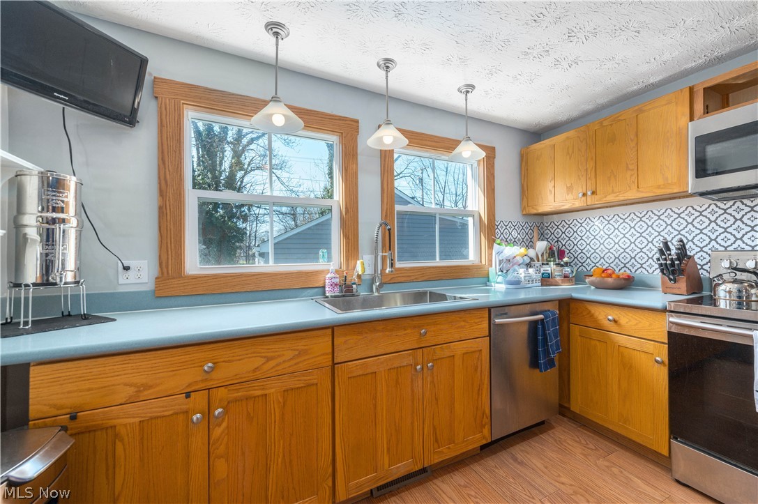 686 Perry Street Vermilion OH 44089