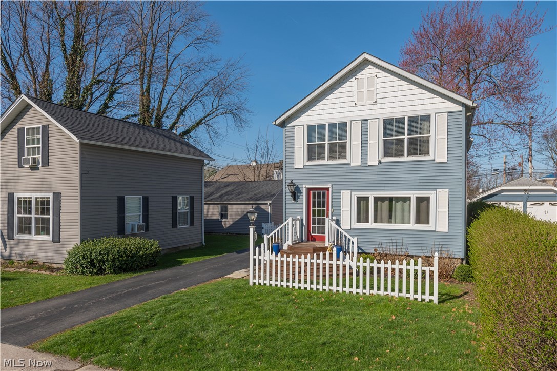 686 Perry Street Vermilion OH 44089