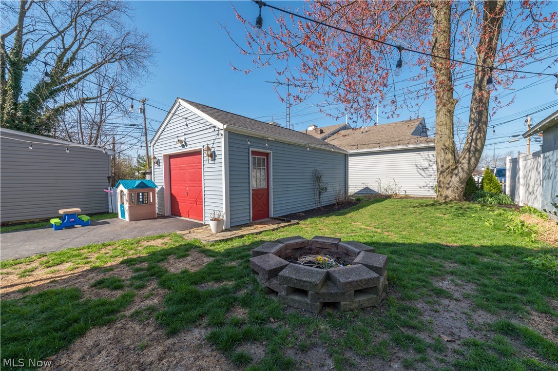 686 Perry Street Vermilion OH 44089