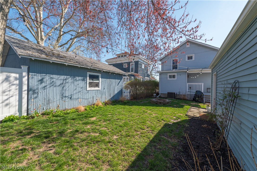 686 Perry Street Vermilion OH 44089