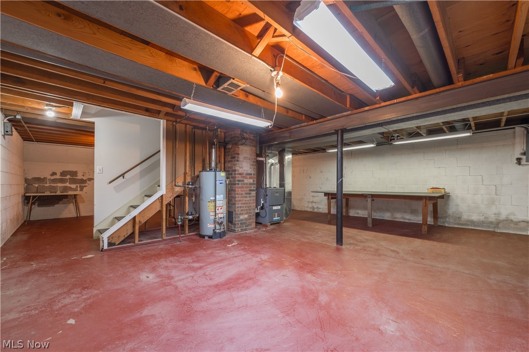 24237 Woodmere Drive North Olmsted OH 44070