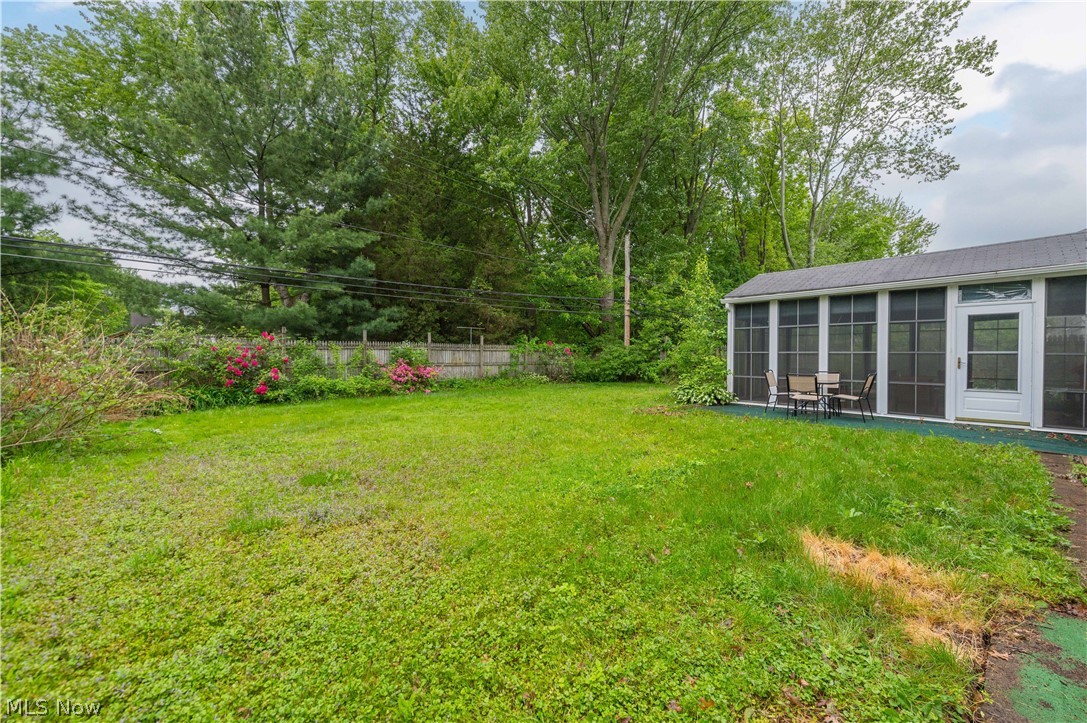 24237 Woodmere Drive North Olmsted OH 44070
