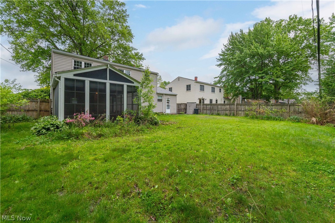 24237 Woodmere Drive North Olmsted OH 44070