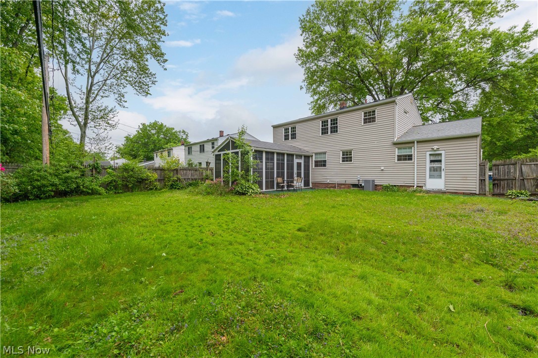 24237 Woodmere Drive North Olmsted OH 44070