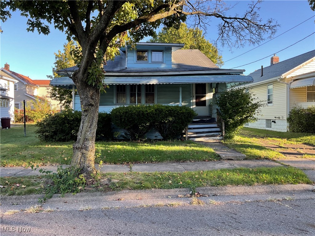 565 Eva Avenue Akron OH 44301