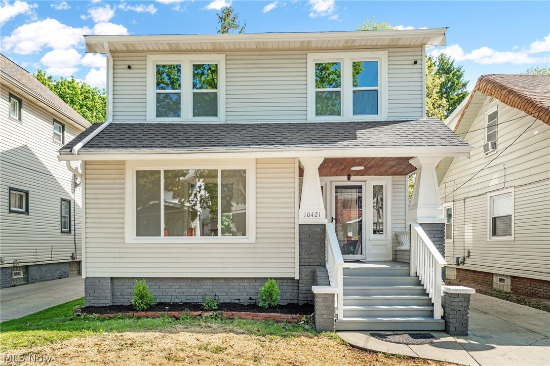 10421 Linnet Avenue Cleveland OH 44111