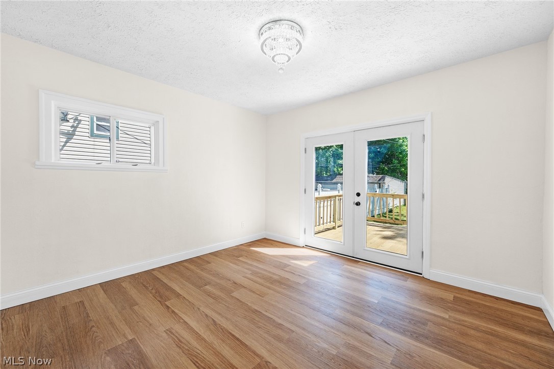 10421 Linnet Avenue Cleveland OH 44111