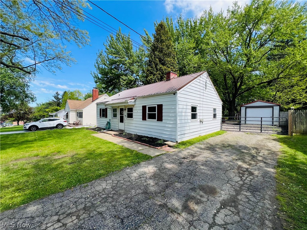 5854 Knollwood Drive Ashtabula OH 44004