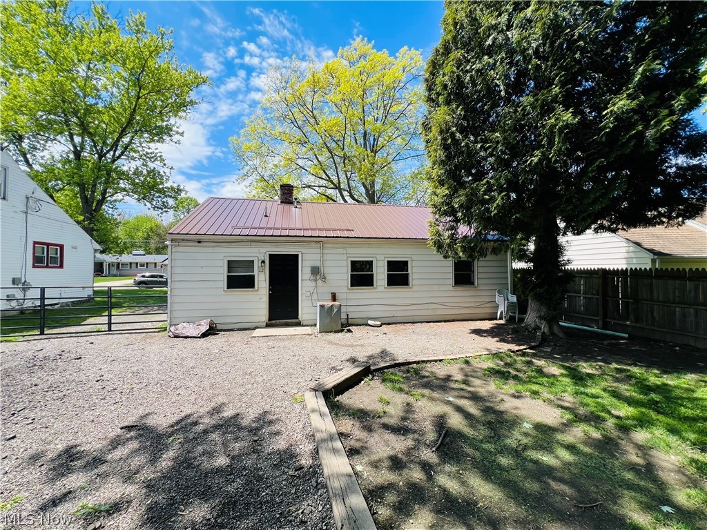 5854 Knollwood Drive Ashtabula OH 44004