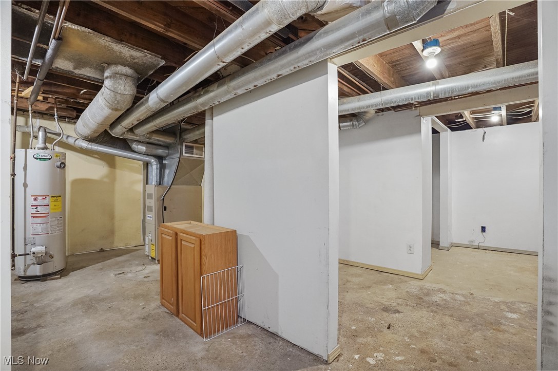 29 E Dartmore Avenue Akron OH 44301