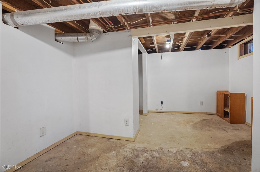 29 E Dartmore Avenue Akron OH 44301