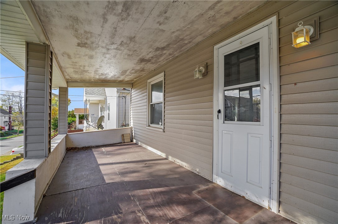 29 E Dartmore Avenue Akron OH 44301