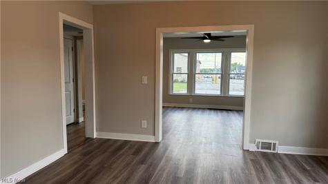 310 Broad Street Wadsworth OH 44281