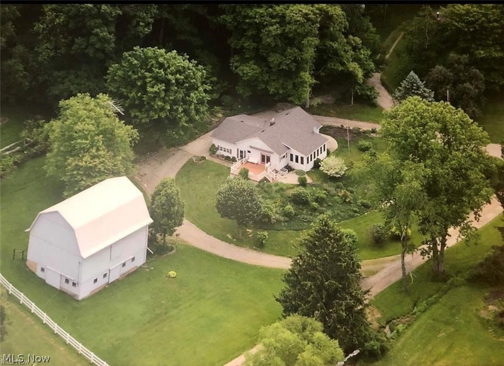 23015 Township Road 420 Road Coshocton OH 43812