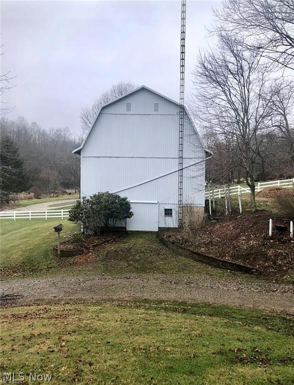 23015 Township Road 420 Road Coshocton OH 43812