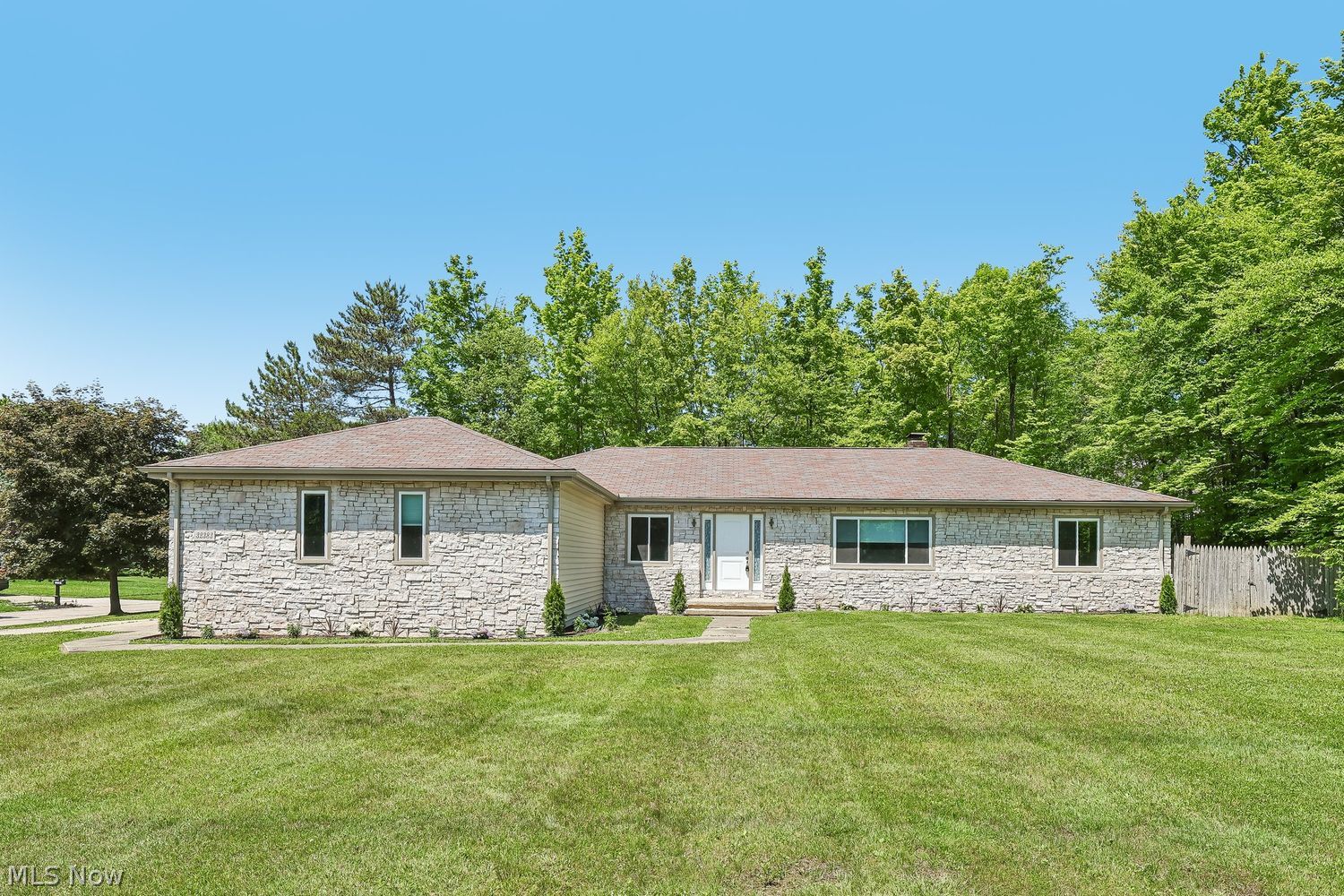 32383 S Burr Oak Drive Solon OH 44139