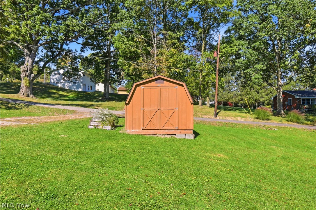48 Shandon Avenue Zanesville OH 43701