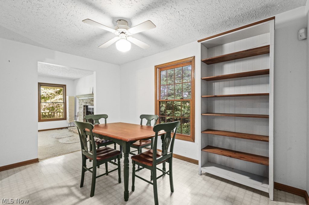 10175 Johnson Road North Benton OH 44449