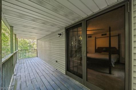 10175 Johnson Road North Benton OH 44449