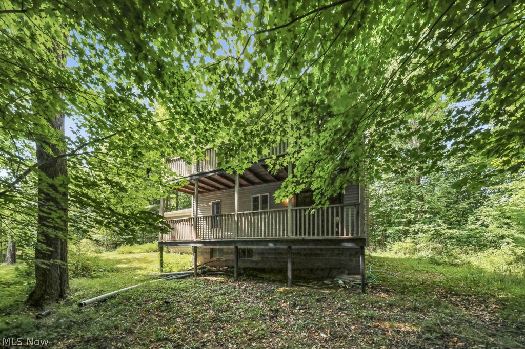 10175 Johnson Road North Benton OH 44449