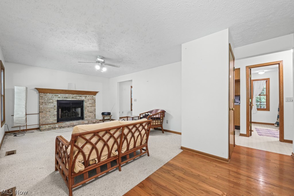 10175 Johnson Road North Benton OH 44449
