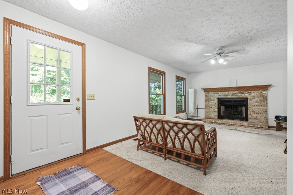 10175 Johnson Road North Benton OH 44449