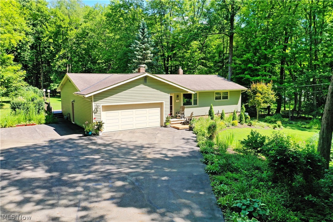 6103 Allyn Road Hiram OH 44234