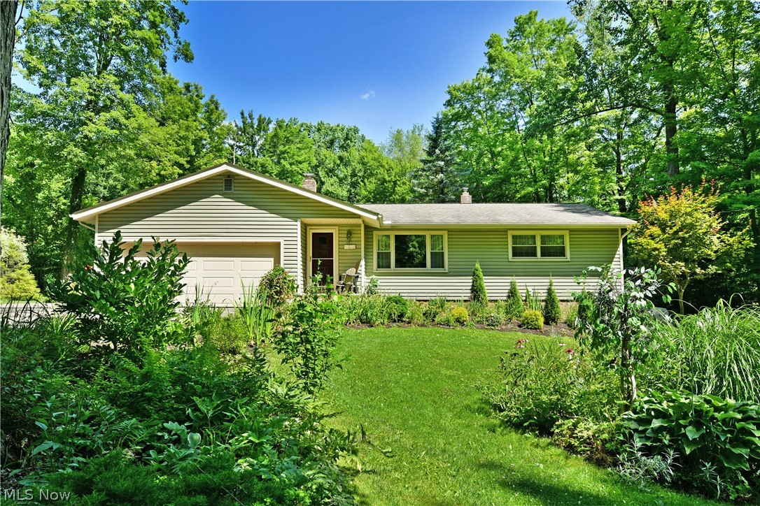 6103 Allyn Road Hiram OH 44234
