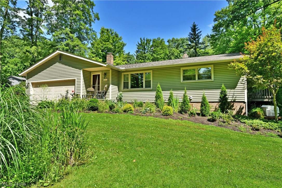 6103 Allyn Road Hiram OH 44234