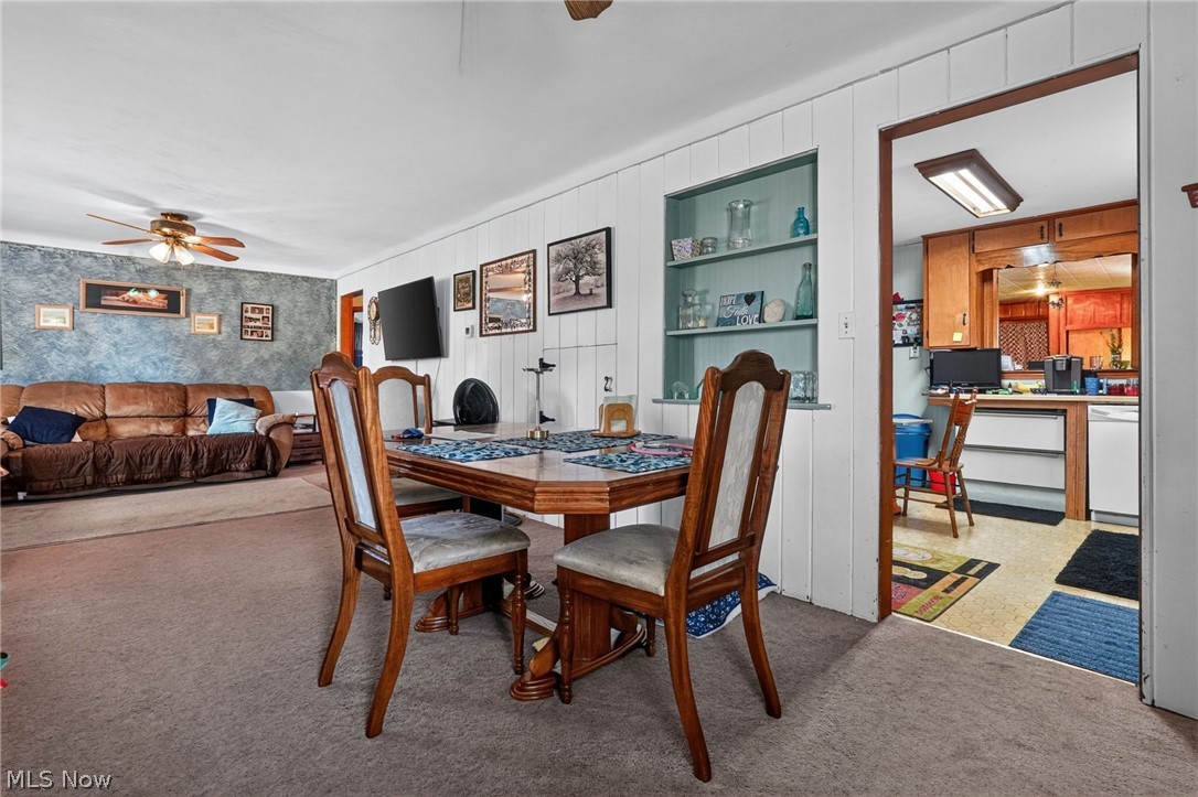 306 Everett Street Grand River OH 44045