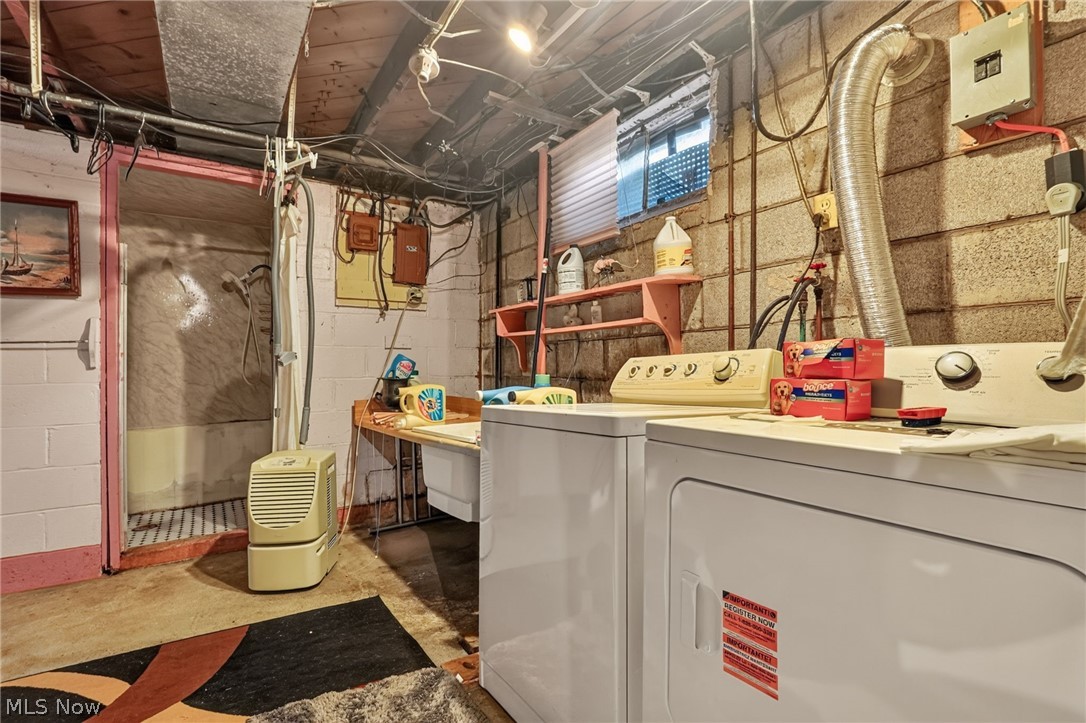 306 Everett Street Grand River OH 44045