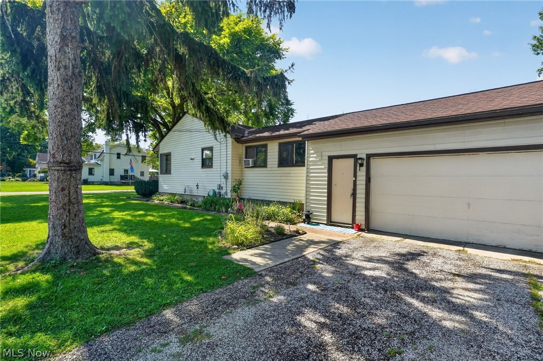 306 Everett Street Grand River OH 44045