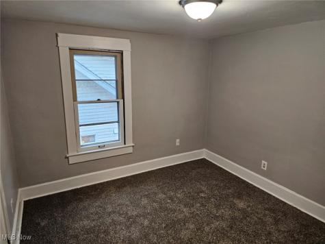 1098 Big Falls Avenue Akron OH 44310