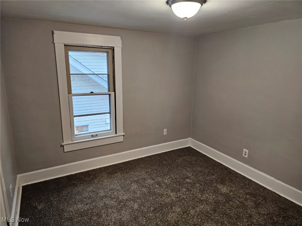 1098 Big Falls Avenue Akron OH 44310