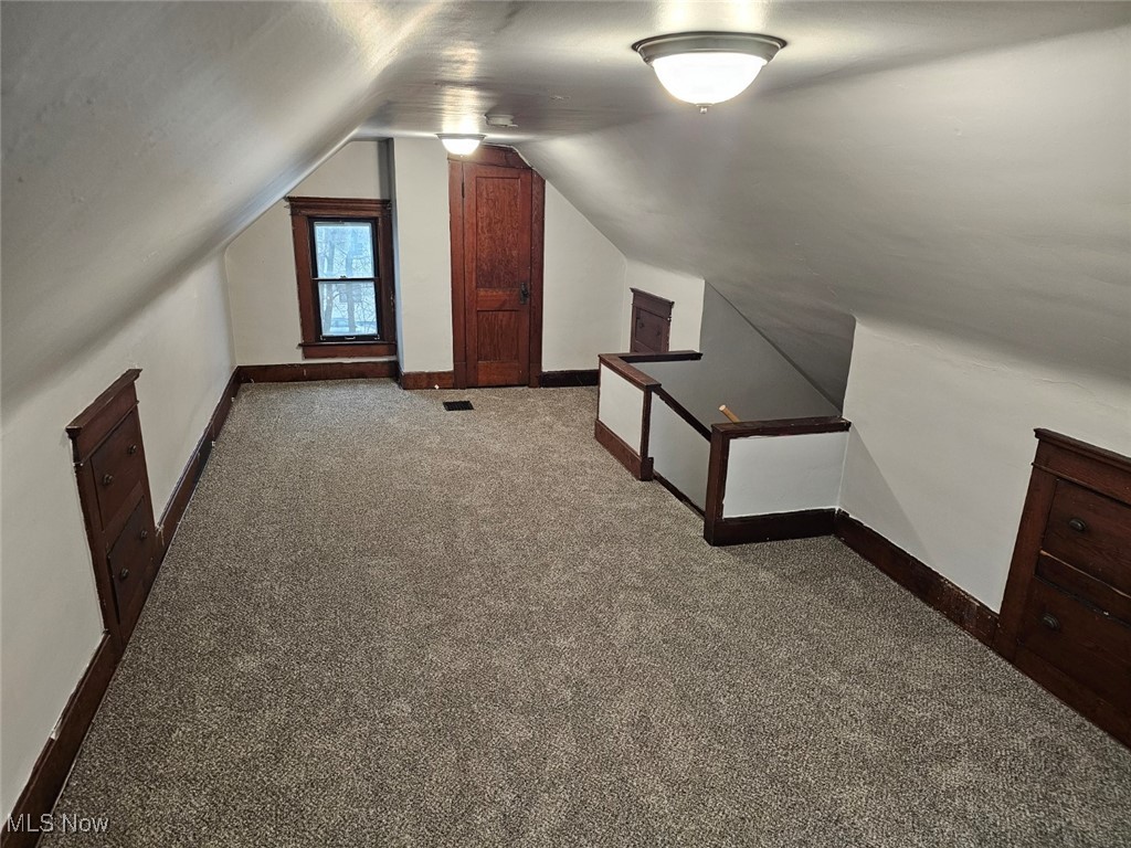 1098 Big Falls Avenue Akron OH 44310