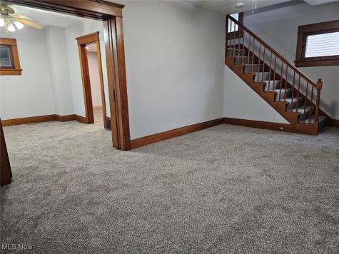 1098 Big Falls Avenue Akron OH 44310