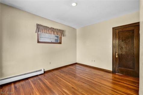 17435 Lake Avenue Lakewood OH 44107