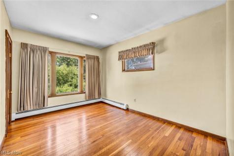 17435 Lake Avenue Lakewood OH 44107