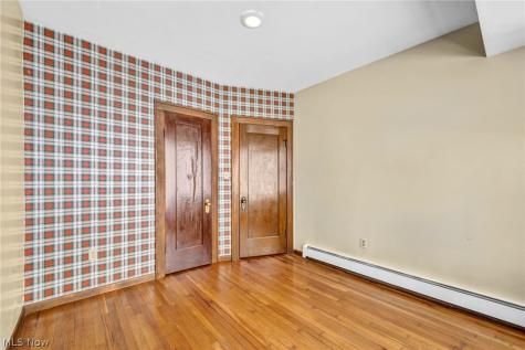 17435 Lake Avenue Lakewood OH 44107