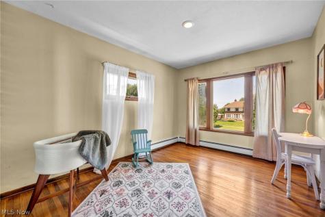 17435 Lake Avenue Lakewood OH 44107