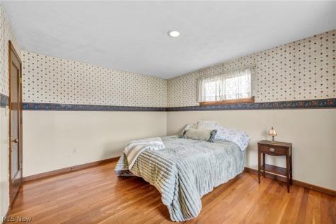 17435 Lake Avenue Lakewood OH 44107